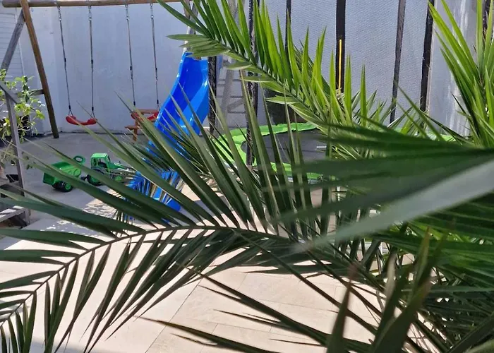 Apartman Adriatic, App Rebecca With Heated Swimming Pool, Sew View, Childrens Playground, Free Parking *