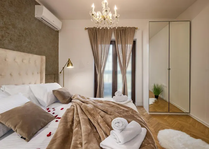 Adriatic, App Rebecca With Heated Swimming Pool, Sew View, Childrens Playground, Free Parking Icici